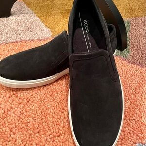 ECCO Slip on sneakers. Black suede